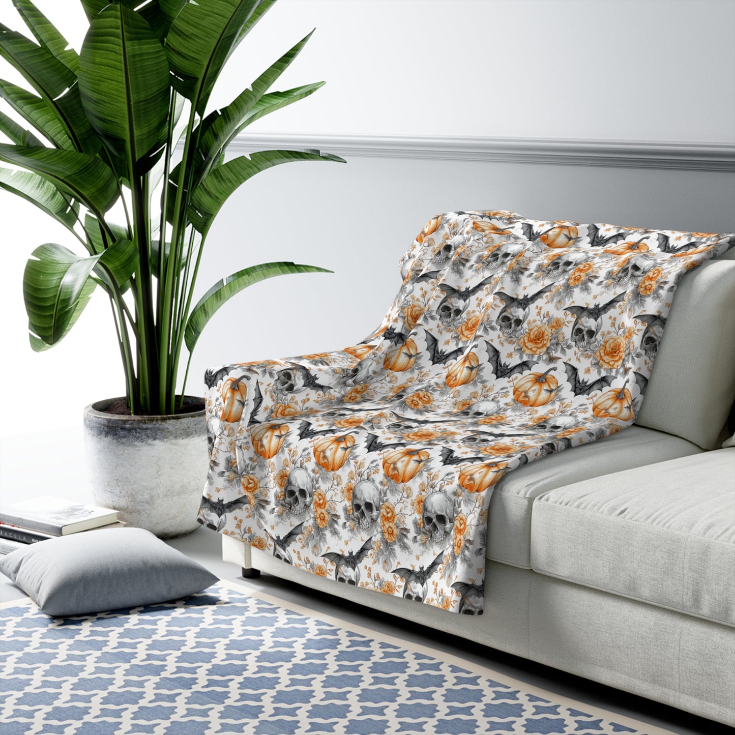 Cozy Halloween Sherpa Fleece Blanket - Spooky Skull & Pumpkin Design, Perfect for Fall Decor, Horror Movie Nights, Gift Idea