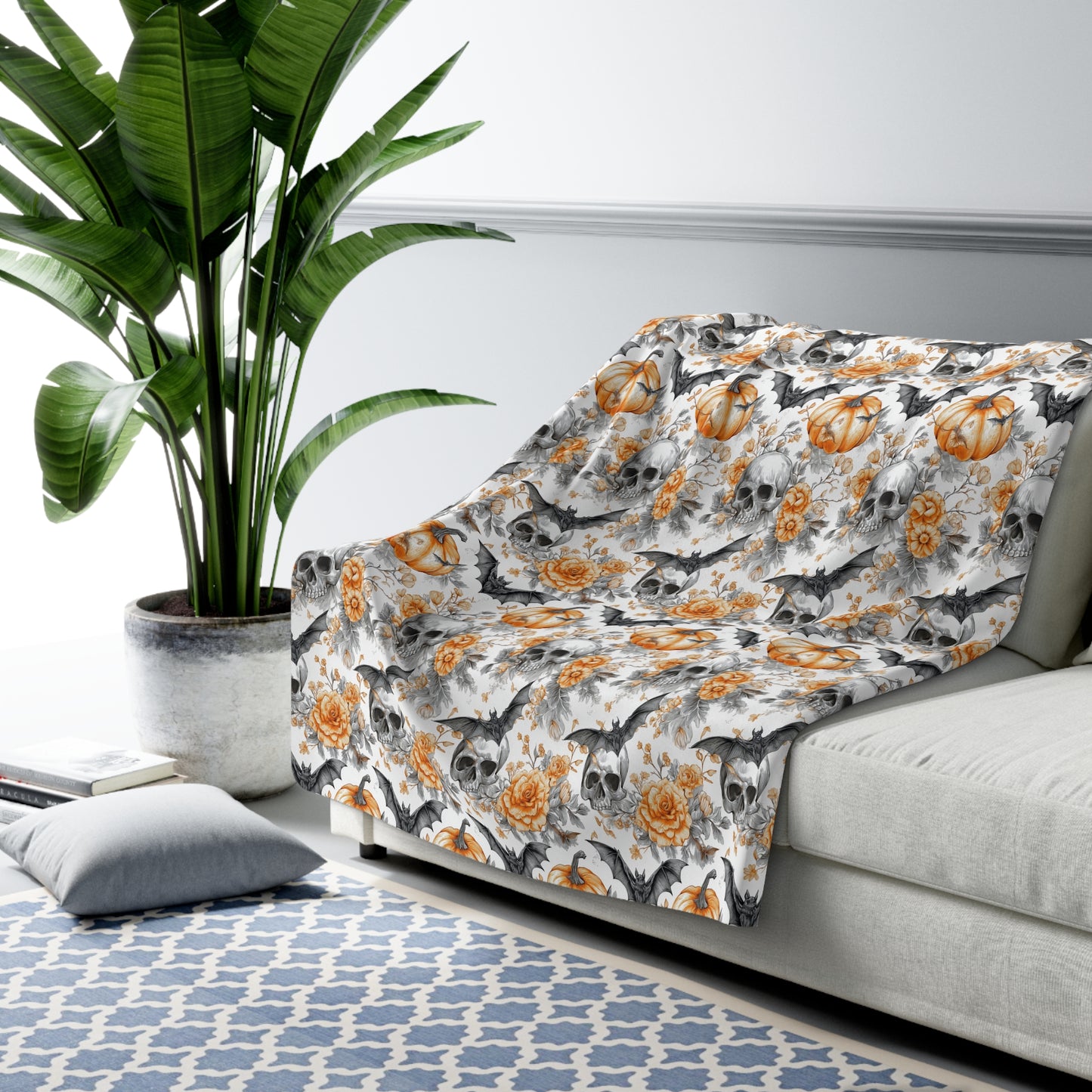 Cozy Halloween Sherpa Fleece Blanket - Spooky Skull & Pumpkin Design, Perfect for Fall Decor, Horror Movie Nights, Gift Idea