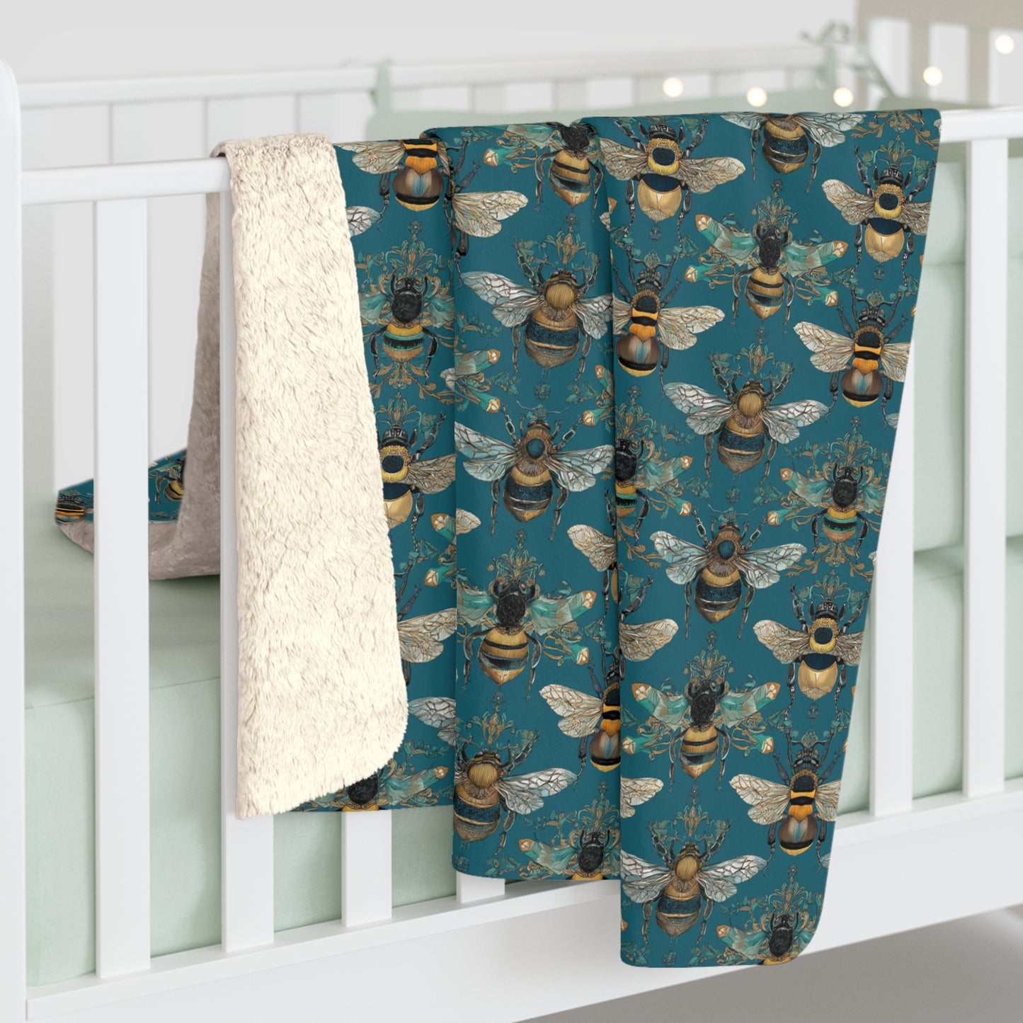 Soft Sherpa Fleece Blanket with Bee Design, Cozy Throw, Gift for Bee Lovers, Home Decor, Perfect for Winter