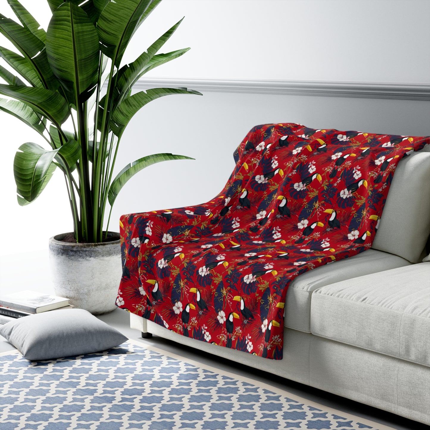 Gorgeous Reds Tropical Sherpa Fleece Blanket, Cozy Throw for Home Decor, Perfect for Tiki Parties