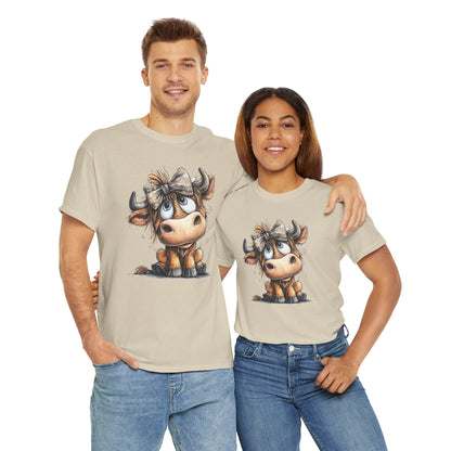 Cute Highland Cow Graphic Tee for Animal Lovers, T-Shirt for Kids & Adults, Farmhouse Decor