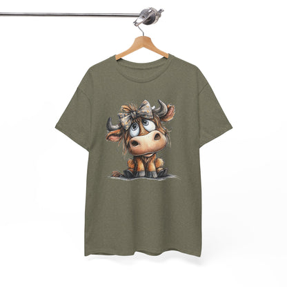Cute Highland Cow Graphic Tee for Animal Lovers, T-Shirt for Kids & Adults, Farmhouse Decor