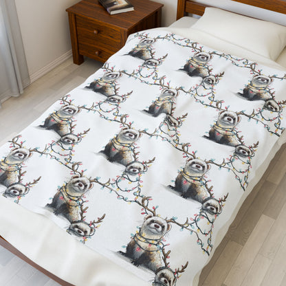 Velveteen Blanket - Otters in Xmas Lights Pattern