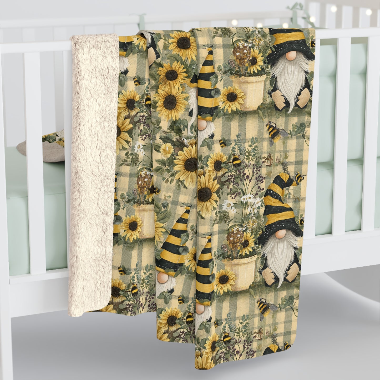Sunflower Gnome Sherpa Fleece Blanket, Cozy Home Decor, Fall Gifts, Warm Throw, Perfect for Snuggling, Autumn Vibes, Seasonal Blanket