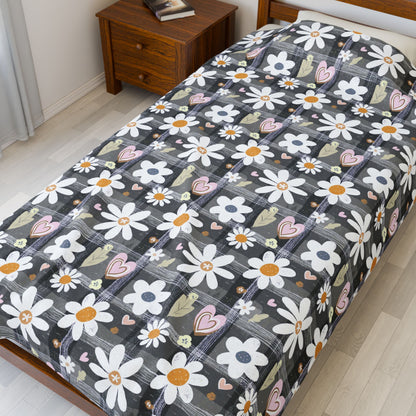 Cozy Floral Velveteen Blanket - Perfect for Home, Gifts, Picnics, and Snuggling!