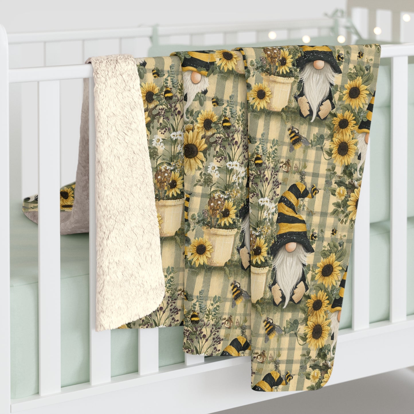 Sunflower Gnome Sherpa Fleece Blanket, Cozy Home Decor, Fall Gifts, Warm Throw, Perfect for Snuggling, Autumn Vibes, Seasonal Blanket