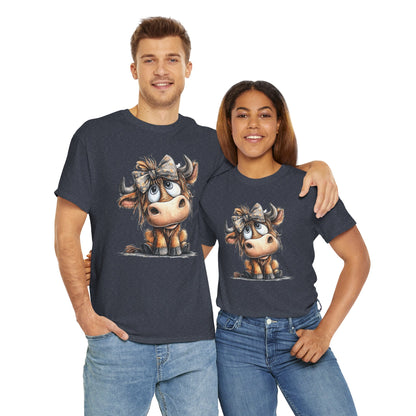 Cute Highland Cow Graphic Tee for Animal Lovers, T-Shirt for Kids & Adults, Farmhouse Decor