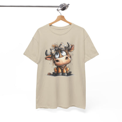 Cute Highland Cow Graphic Tee for Animal Lovers, T-Shirt for Kids & Adults, Farmhouse Decor