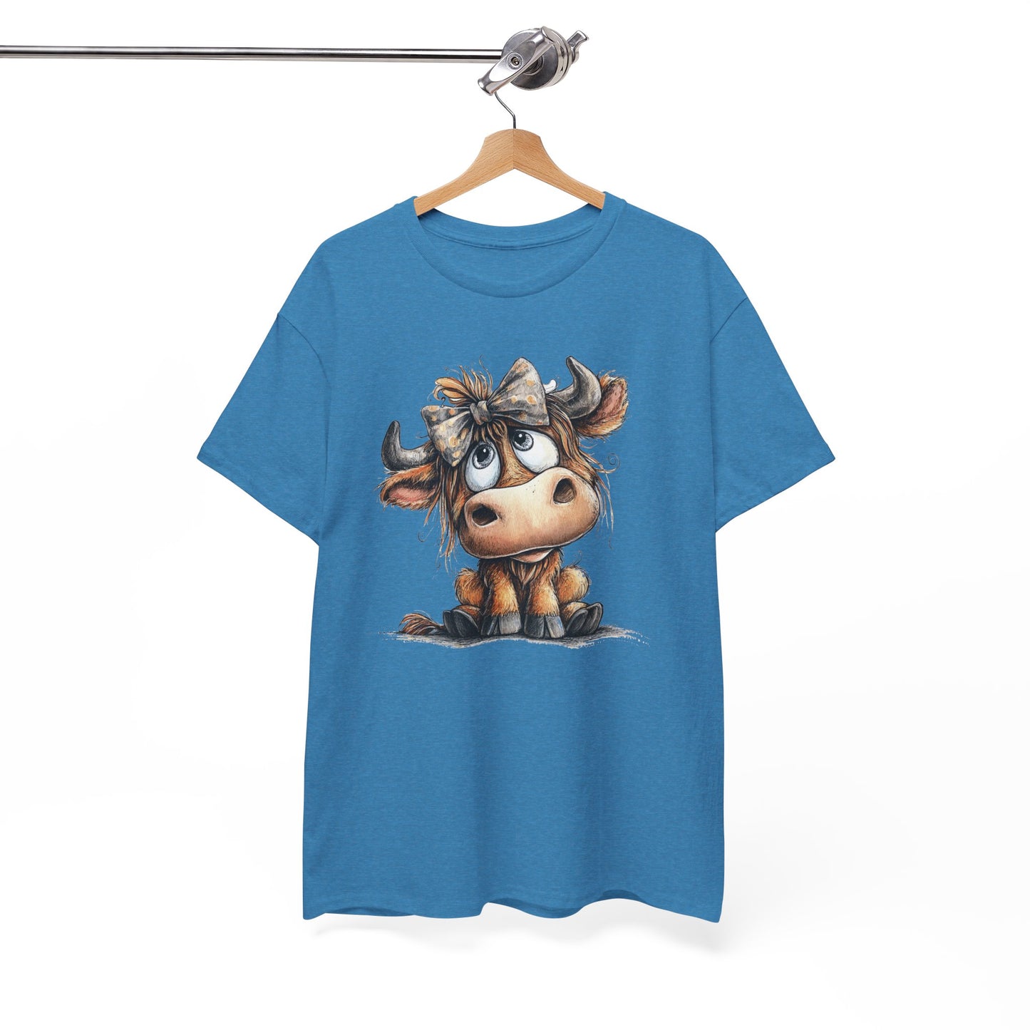 Cute Highland Cow Graphic Tee for Animal Lovers, T-Shirt for Kids & Adults, Farmhouse Decor