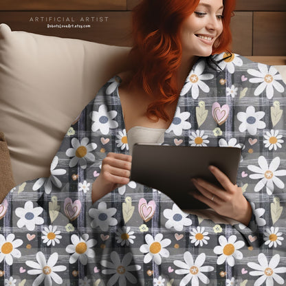 Cozy Floral Velveteen Blanket - Perfect for Home, Gifts, Picnics, and Snuggling!