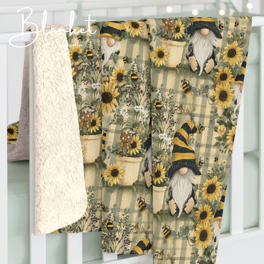 Sunflower Gnome Sherpa Fleece Blanket, Cozy Home Decor, Fall Gifts, Warm Throw, Perfect for Snuggling, Autumn Vibes, Seasonal Blanket
